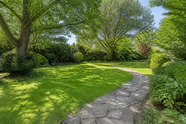 Bright Afternoon Garden Listing Photo