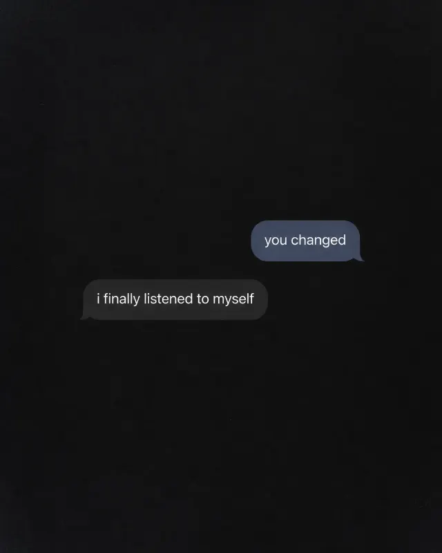 Dark Mode Chat Bubble Quote Graphic