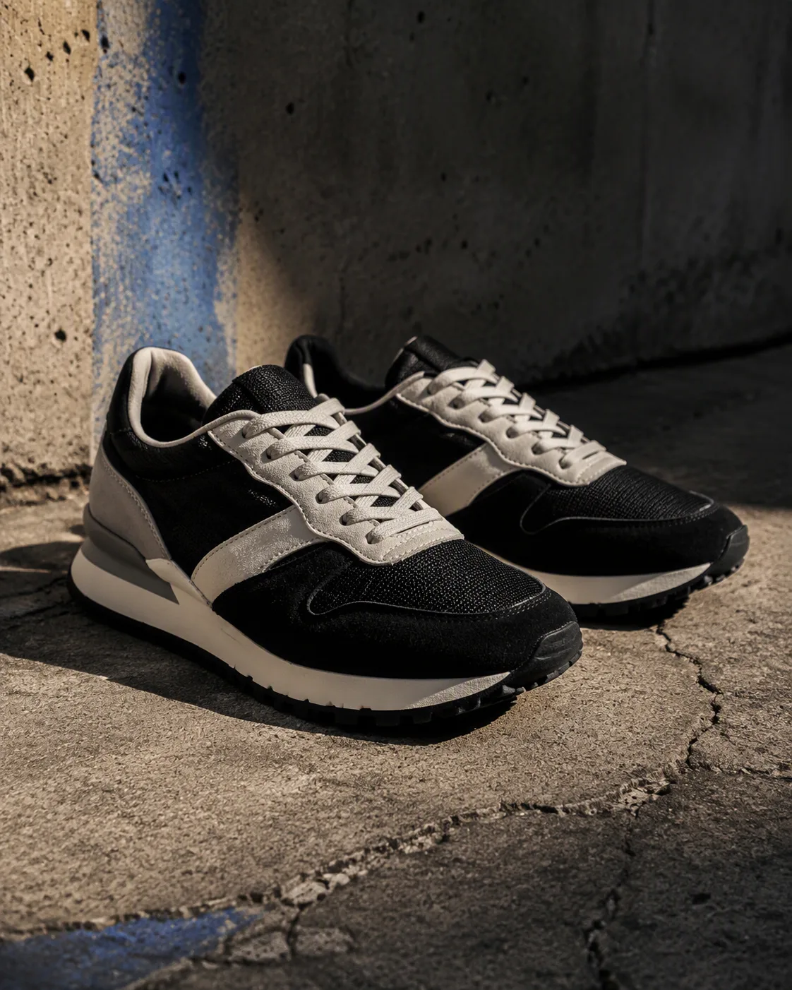Dramatic Urban Sneaker Ad Post