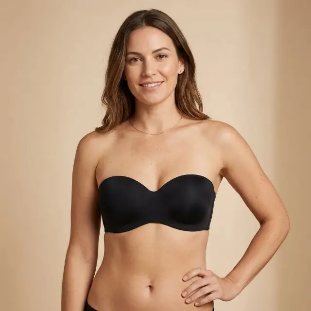 Strapless Seamless Bra Model Photo