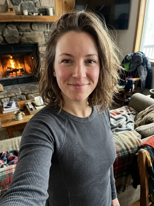 Ski Lodge Thermal Top Selfie